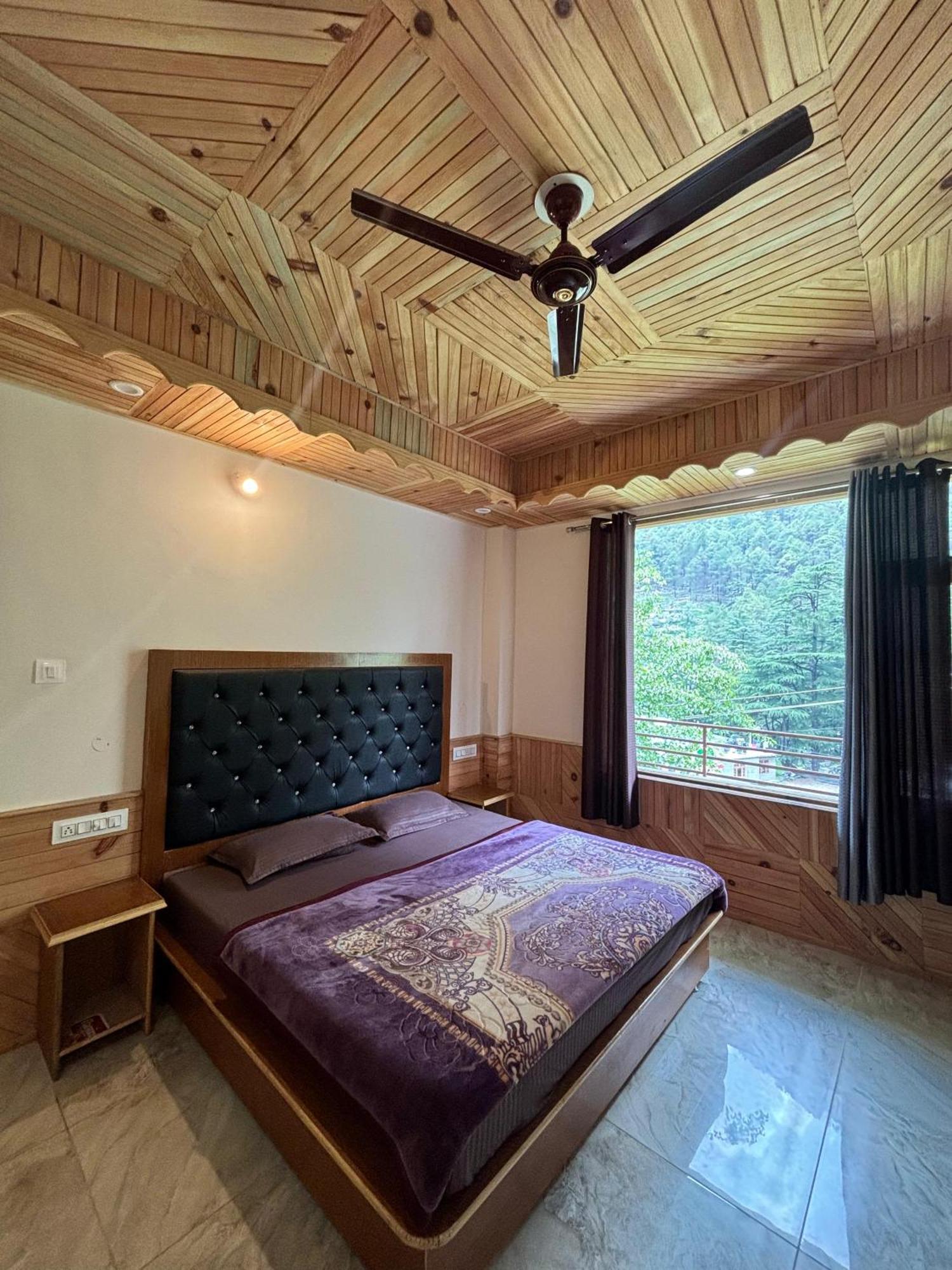 Homestay Pine View Kasol